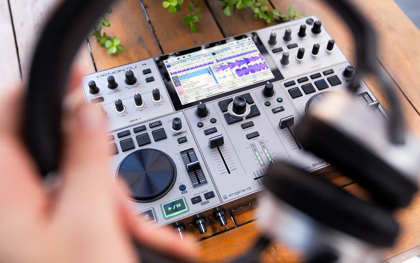 DJing for Dummies: Headphones DJKIT®