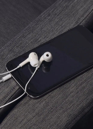 AV:Link Digital 3.5mm Wired Earphones AV:Link