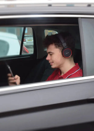 AV:Link Multimedia Headphones with in-line Microphone AV:Link