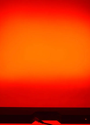 Wash and Beam: 24 x 3W LED Wall Bar Wash and Beam: 24 x 3W LED Wall Ba QTX