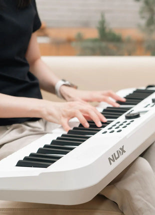 NU-X NEK-110 Portable Keyboard White NU-X