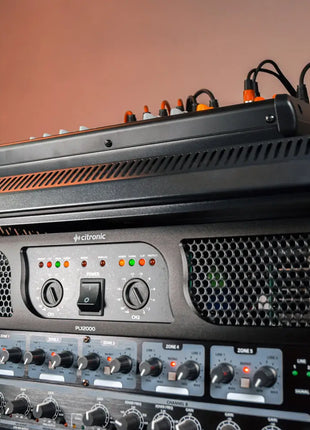 Citronic PLX2000 power amplifier, 2 x 700W @ 4 Ohms Citronic