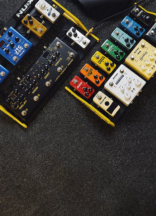 NU-X Medium Bumblebee Pedalboard + Bag + Accessories NU-X