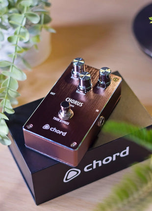 Chord CH-50 Guitar Chorus Effect Pedal Chord