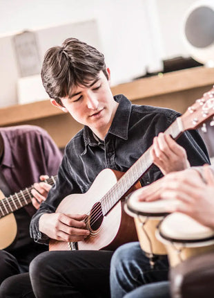 Chord Sapele compact acoustic guitar Chord