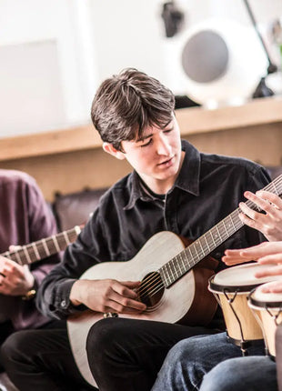 Chord Sapele compact acoustic guitar Chord