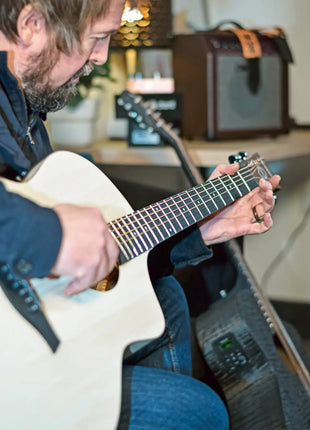 Chord Nomad Electro-Acoustic Guitar White Quilted Maple Chord