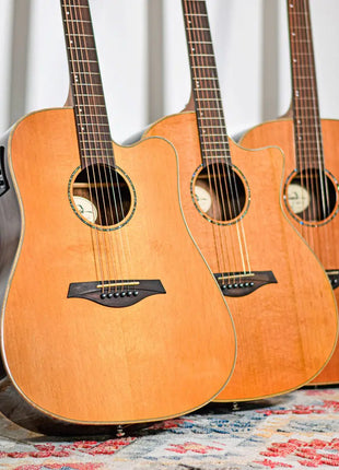 Sevinia Sevinia W41C Solid Cedar Top with Rosewood Back & Sides Sevinia