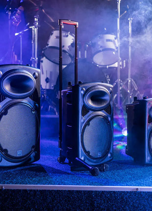 QR Series Portable Powered PA Units QR15PA Portable PA 15 inch QTX