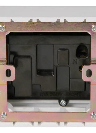 3 Gang Switched Fused Mains Socket 3 Gang SwitchedFused Mains Outlet Mercury