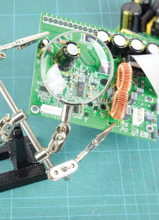 Mercury Helping Hand with Magnifier Mercury