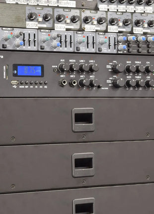 Adastra A4 Dual Stereo Amplifier 4 x 200W Adastra