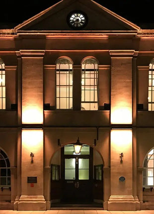 LEDJ Spectra Batten Q16 Exterior Fixture