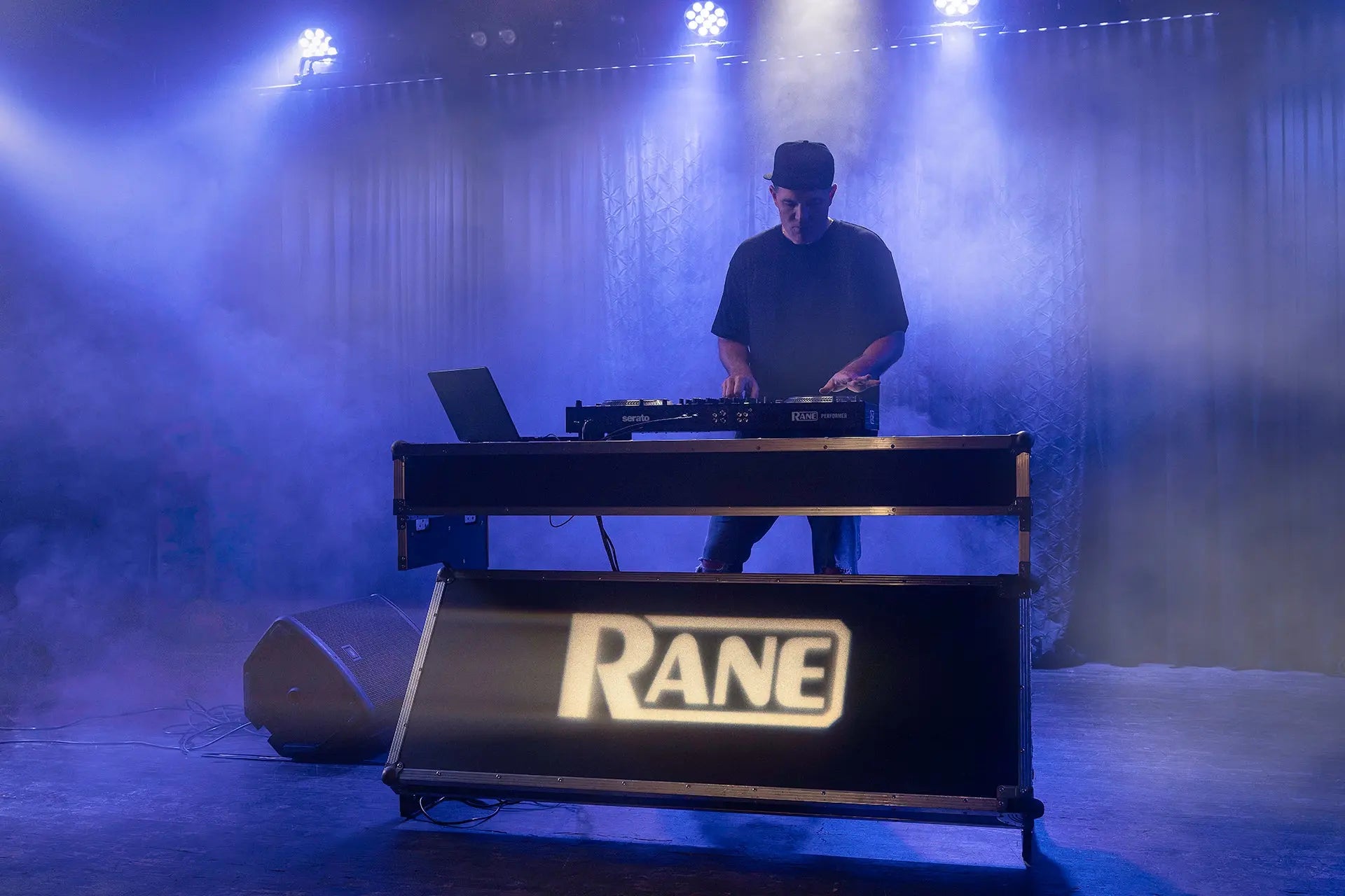 Rane Rane RANE PERFORMER | Motorised 4-Channel Serato DJ Controller with Stems ...