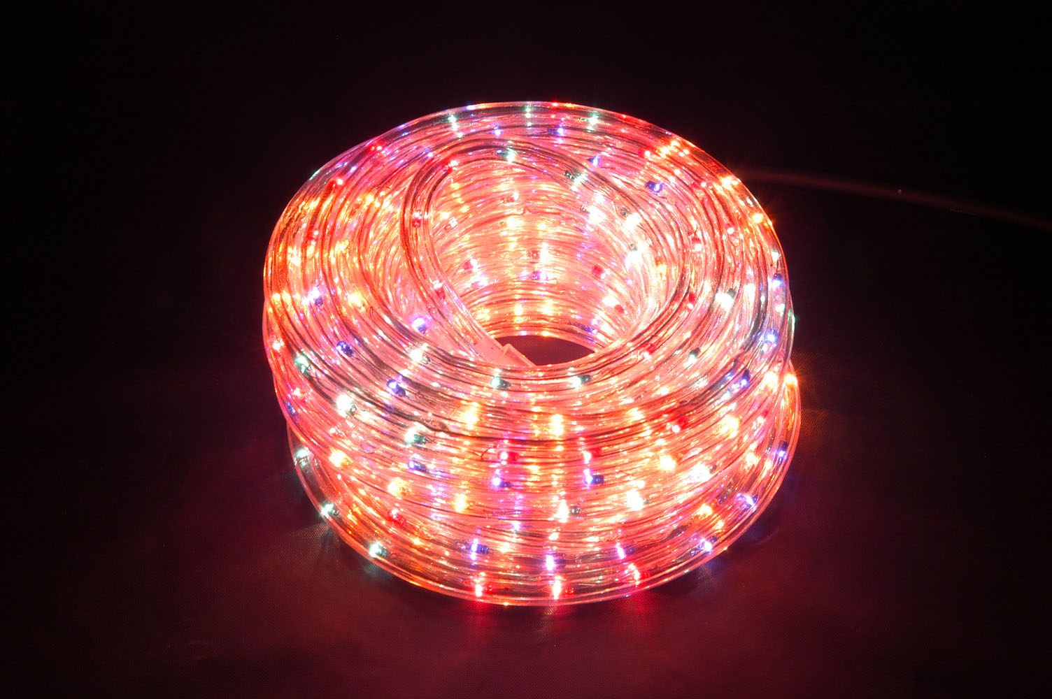 Multi Coloured IP44 Rope Light With Controller. Length 10m