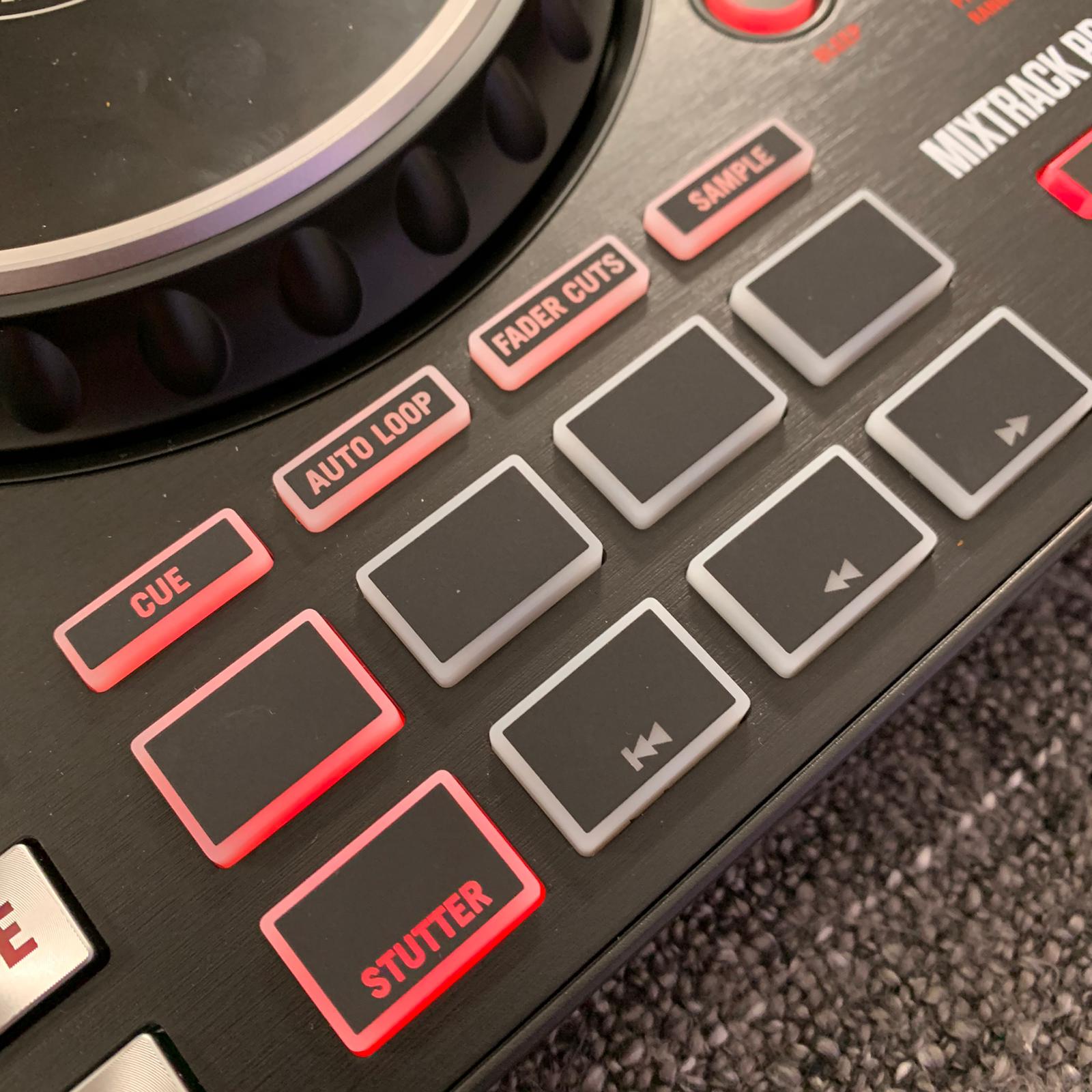Mixtrack Pro 3 and Pro FX Pads